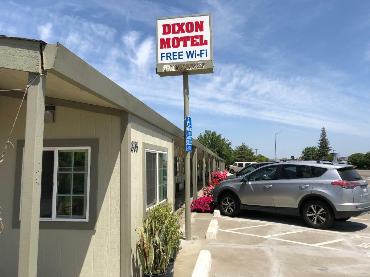Dixon Motel 외부 사진
